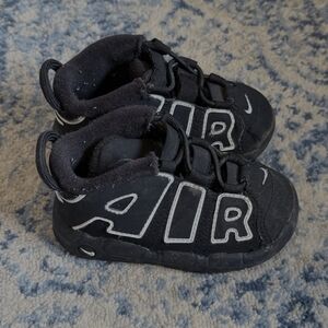 Nike Air More Uptempo Size 6c - VERY GOOD